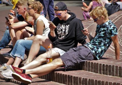 美国明尼苏达州报告：青少年电子烟频繁使用率7年增长165%