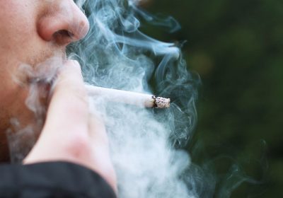 最新研究：欧盟吸烟率三年仅降1%