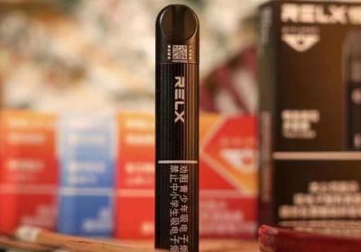 悦刻青羽烟杆怎么解锁